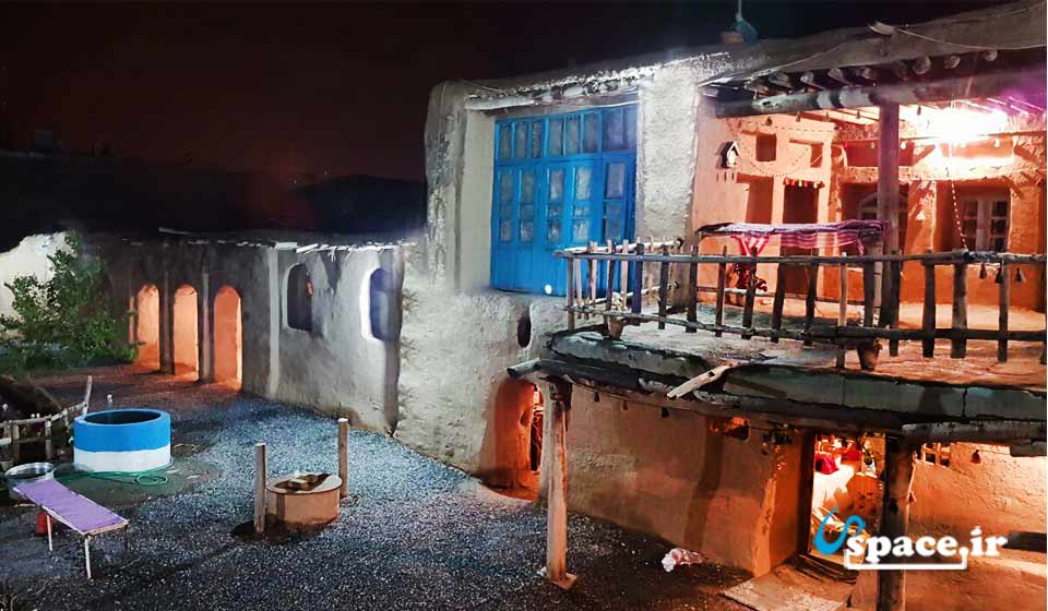 نمای محوطه اقامتگاه بوم گردی مزداگرد- همدان- روستای امزاجرد